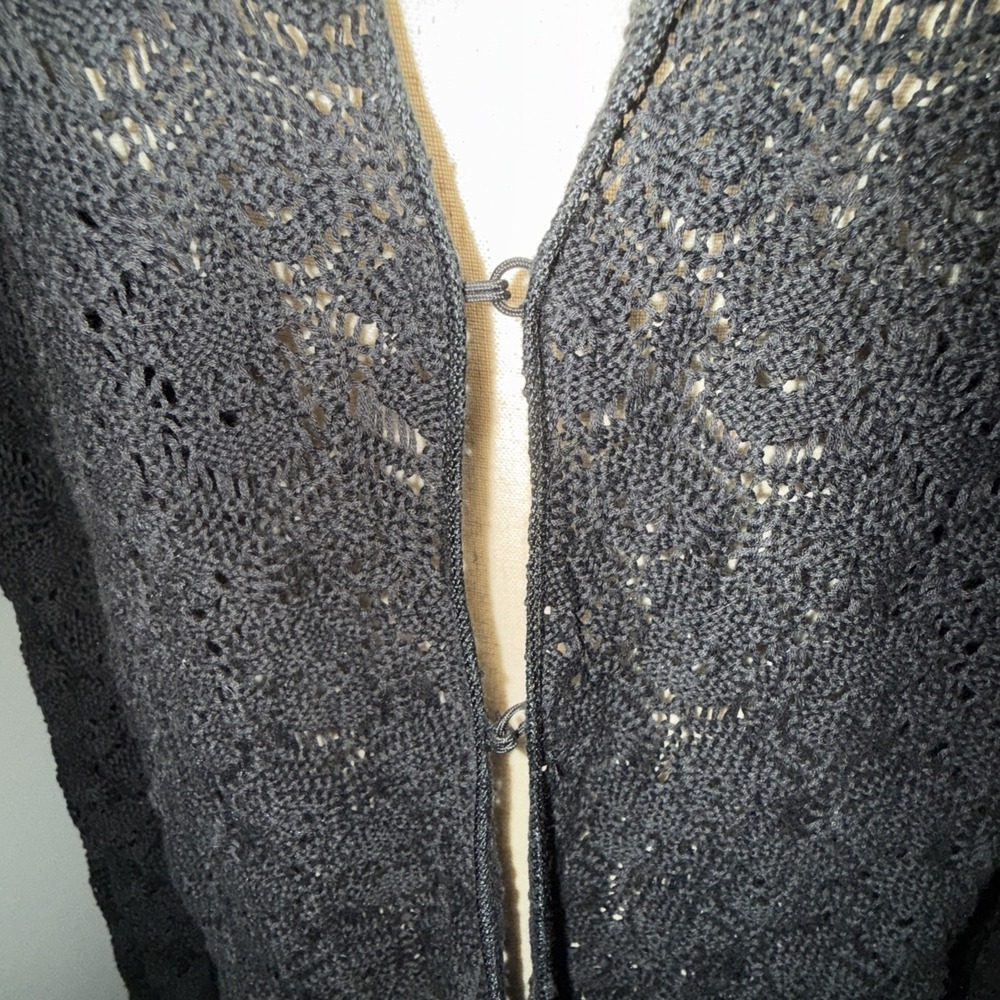 TALBOTS XL BLACK Crochet cottage romantic Cardigan Sweater whimsygoth EUC - Picture 8 of 11